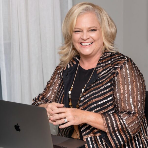 Recipe to Emotional Connections and Remarkable Culture | Dee Ann Turner ...